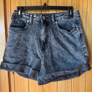 Wild Fable Women's Black Denim Super High Rise Curvy Rolled Cuff Shorts Size 4/R